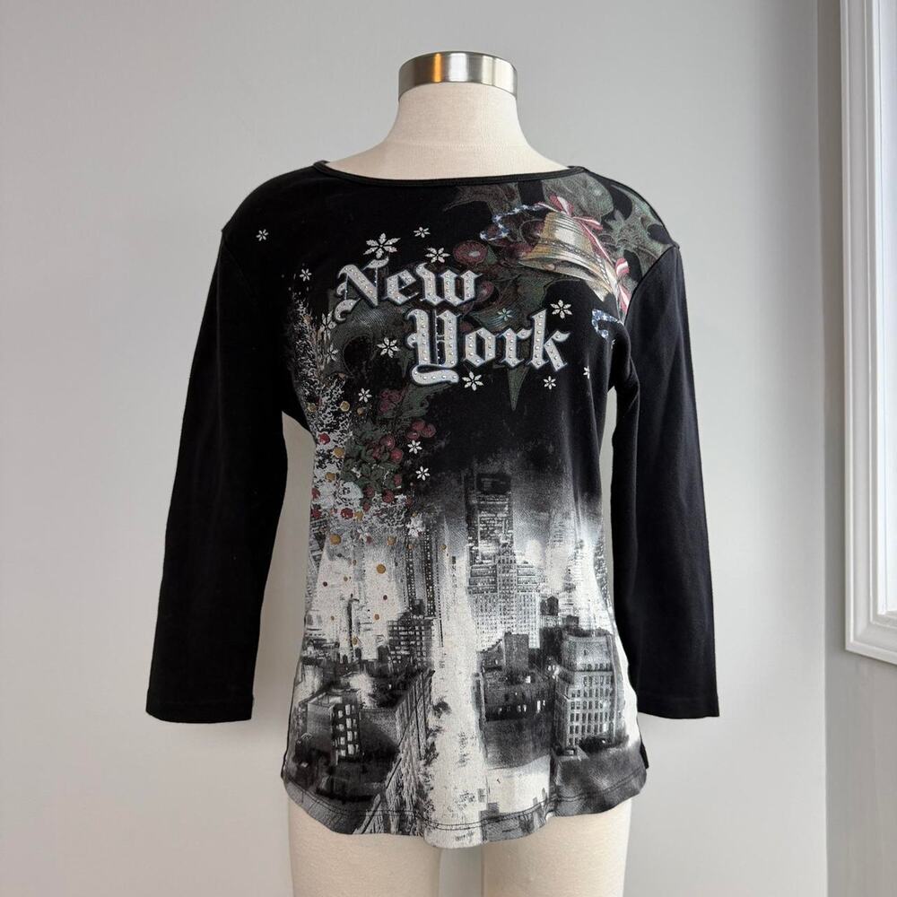 Black & grey New York City Christmas  graphic 3/4 sleeve shirt with rhinestones